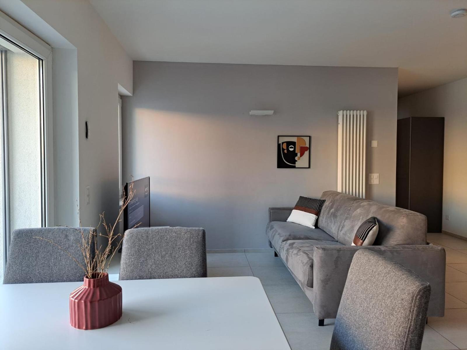 Urban Residence By Quokka 360 - Modern Apartments In Лугано Екстериор снимка