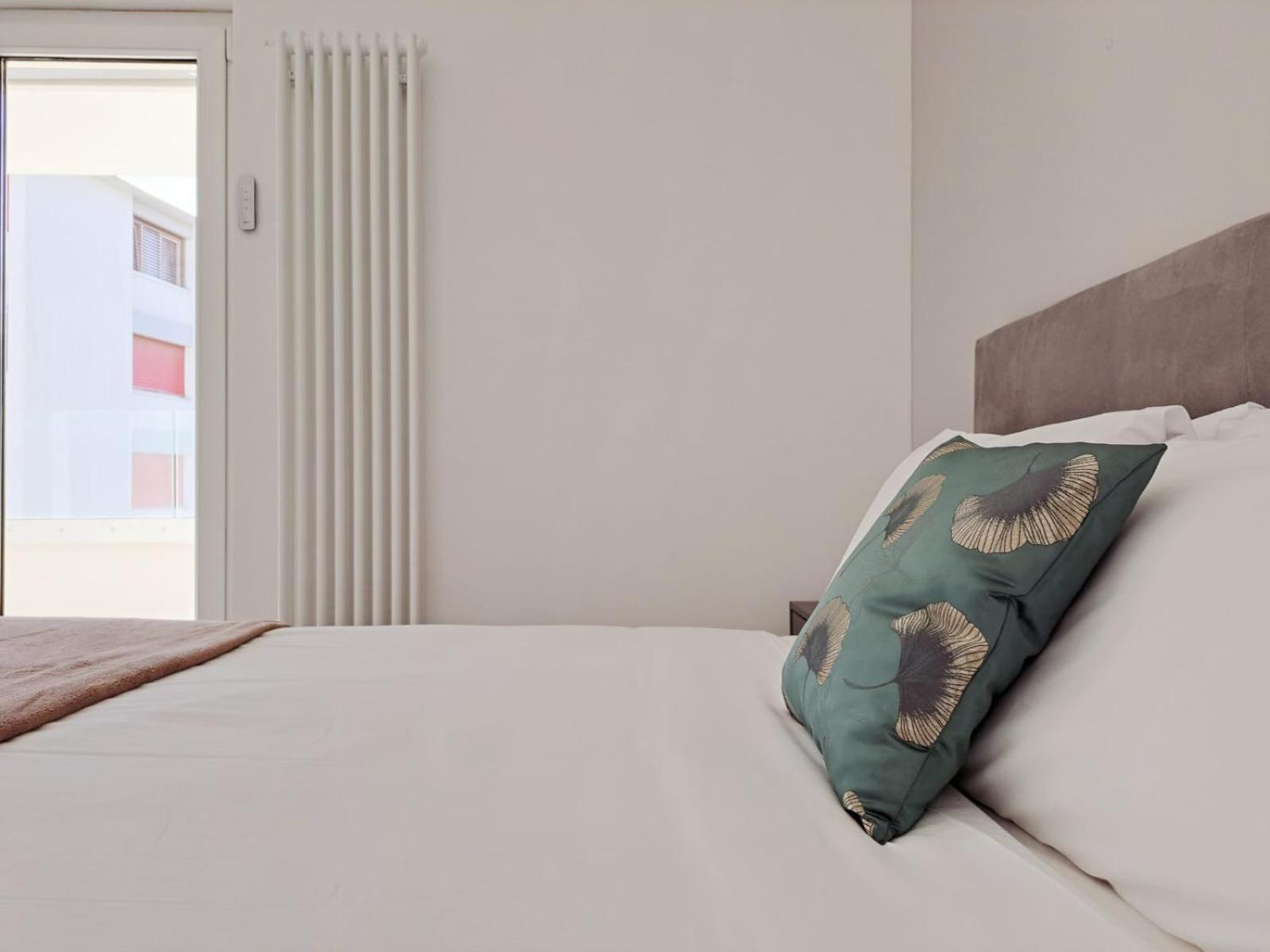 Urban Residence By Quokka 360 - Modern Apartments In Лугано Екстериор снимка